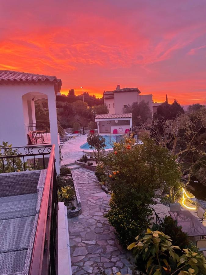 Maxima Sunset Apartment Sainte-Maxime Bagian luar foto